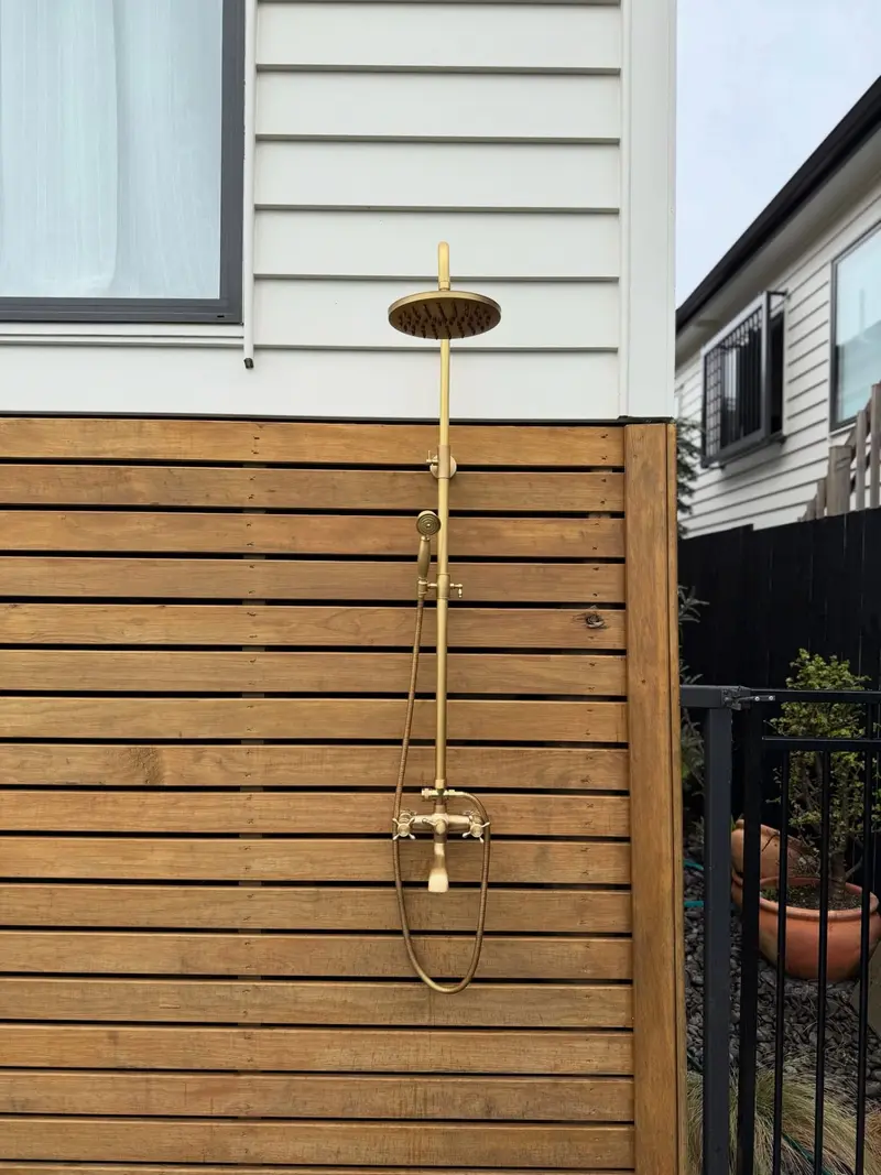 Outdoor shower on cedar