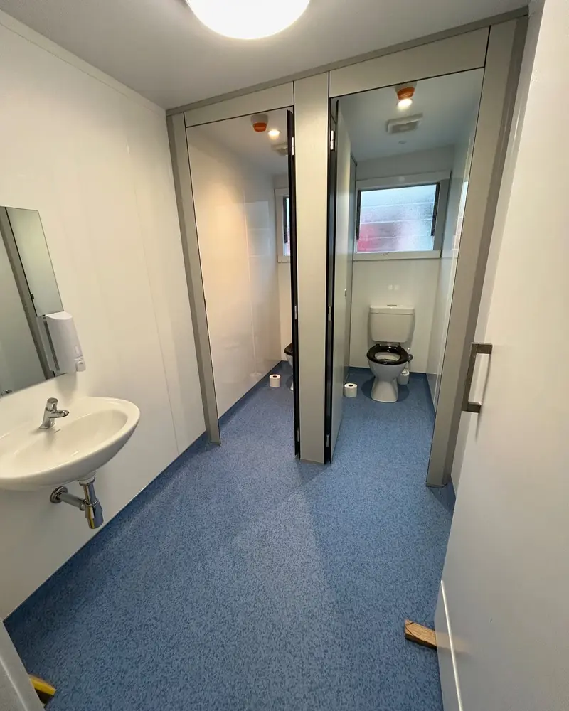Commercial washroom fit-out